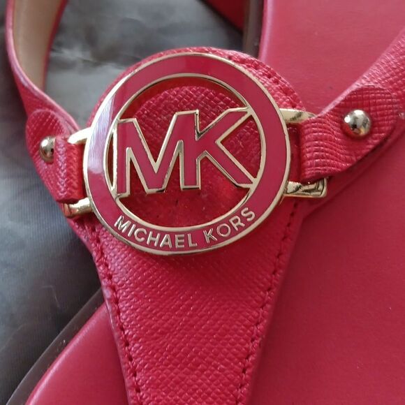 Michael Kora  - Picture 2 of 4